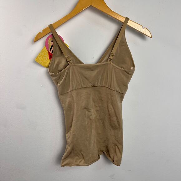 SPANX Women’s XL Slim Cognito Body Shaping Cami Underwire 210 Nude $74 NWT - Picture 2 of 6